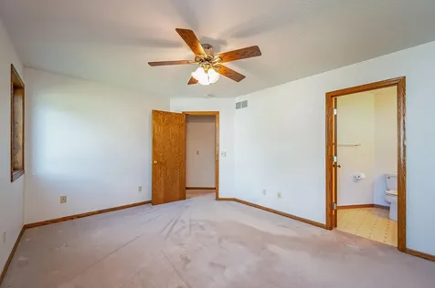 19 La Mar Court North Mankato MN 56003