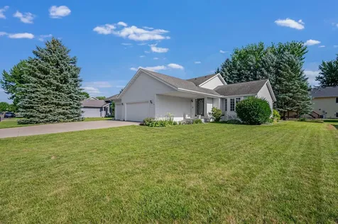 19 La Mar Court North Mankato MN 56003