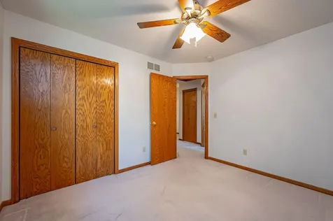 19 La Mar Court North Mankato MN 56003