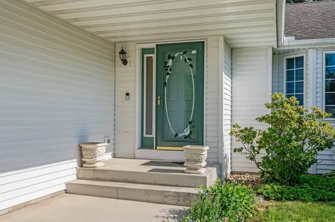 19 La Mar Court North Mankato MN 56003