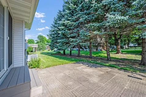 19 La Mar Court North Mankato MN 56003