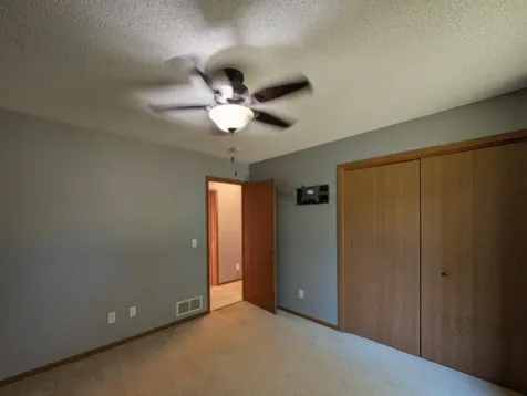 3105 3rd Avenue NW Willmar MN 56201