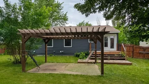3105 3rd Avenue NW Willmar MN 56201