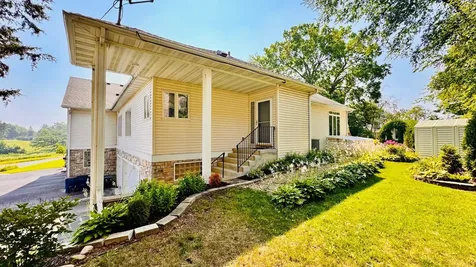 9516 12th Avenue S Bloomington MN 55425