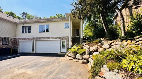 9516 12th Avenue S Bloomington MN 55425