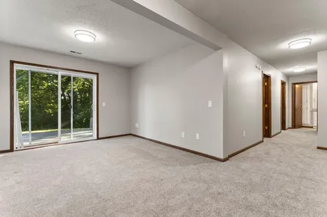 1434 Eastlake Drive Chaska MN 55318
