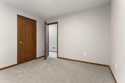 1434 Eastlake Drive Chaska MN 55318