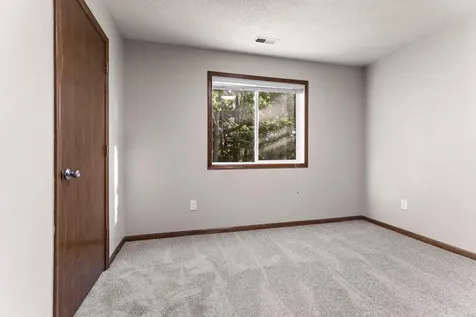 1434 Eastlake Drive Chaska MN 55318