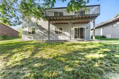 1434 Eastlake Drive Chaska MN 55318