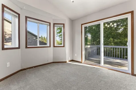1434 Eastlake Drive Chaska MN 55318