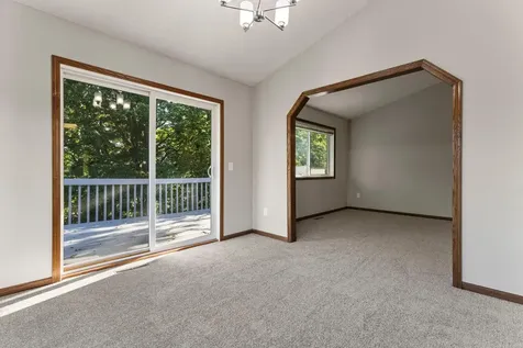 1434 Eastlake Drive Chaska MN 55318