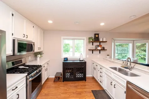 14348 Embassy Way Apple Valley MN 55124