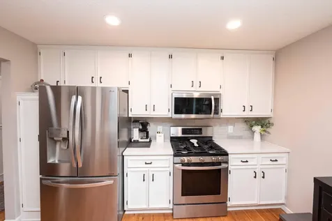 14348 Embassy Way Apple Valley MN 55124