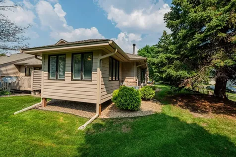14348 Embassy Way Apple Valley MN 55124