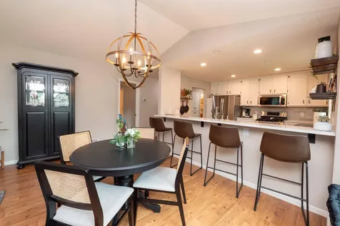 14348 Embassy Way Apple Valley MN 55124