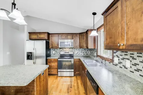8631 Tessman Farm Road N Brooklyn Park MN 55445