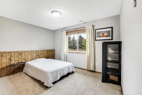 8631 Tessman Farm Road N Brooklyn Park MN 55445