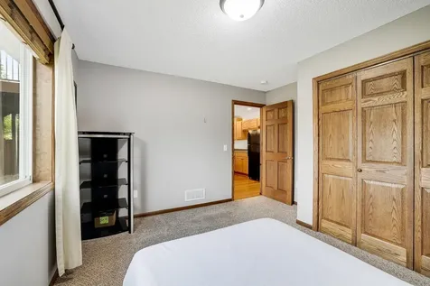 8631 Tessman Farm Road N Brooklyn Park MN 55445