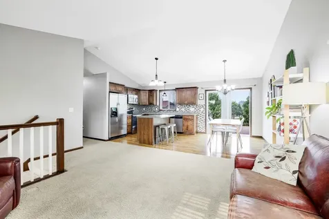 8631 Tessman Farm Road N Brooklyn Park MN 55445