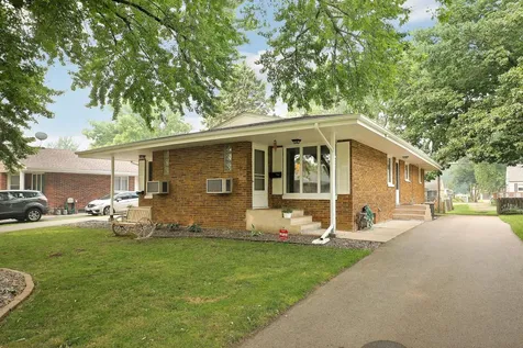 728 6th Avenue S Hopkins MN 55343