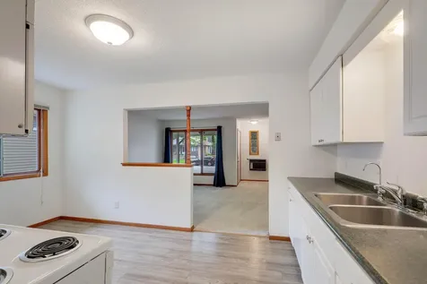 728 6th Avenue S Hopkins MN 55343