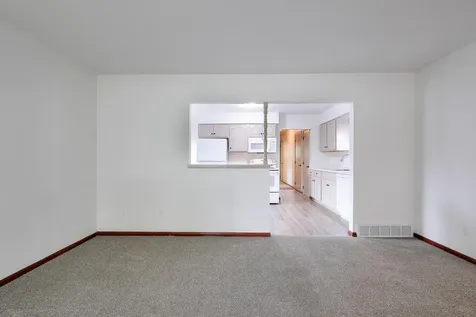 728 6th Avenue S Hopkins MN 55343