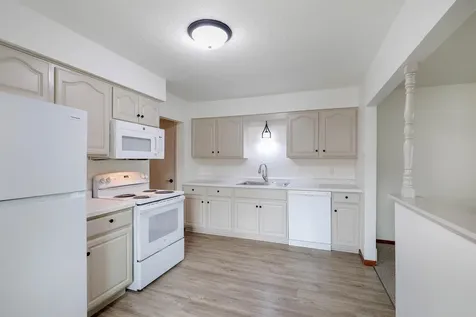 728 6th Avenue S Hopkins MN 55343
