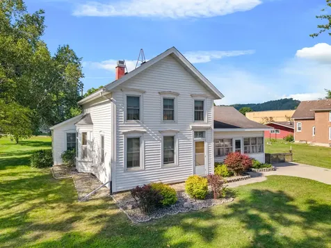 107 W Rushford Avenue Rushford MN 55971