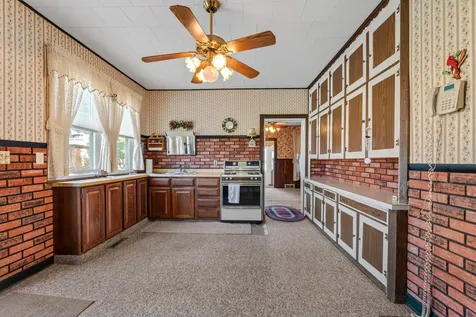 107 W Rushford Avenue Rushford MN 55971