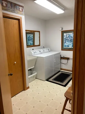 215 Buffalo Hills Lane W Brainerd MN 56401