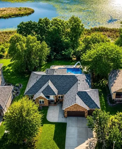 8150 9th Street Place N Oakdale MN 55128