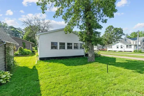 555 N Shore Drive Forest Lake MN 55025