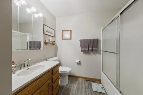 45 Restless Court Mankato MN 56003