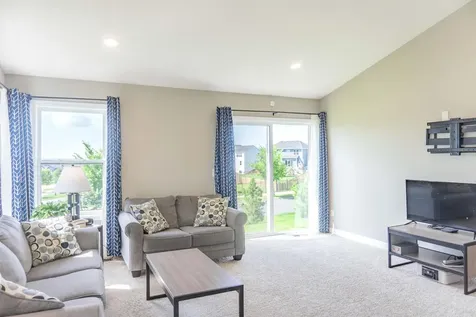 1430 Nutmeg Circle Carver MN 55315