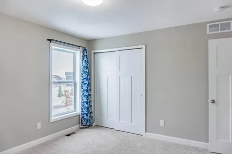 1430 Nutmeg Circle Carver MN 55315