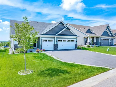 1430 Nutmeg Circle Carver MN 55315