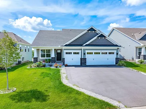 1430 Nutmeg Circle Carver MN 55315