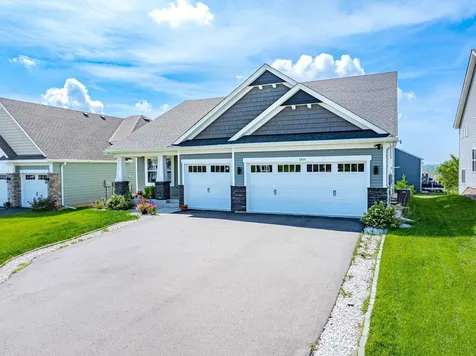1430 Nutmeg Circle Carver MN 55315