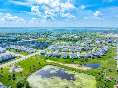 1430 Nutmeg Circle Carver MN 55315