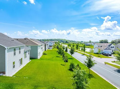1430 Nutmeg Circle Carver MN 55315