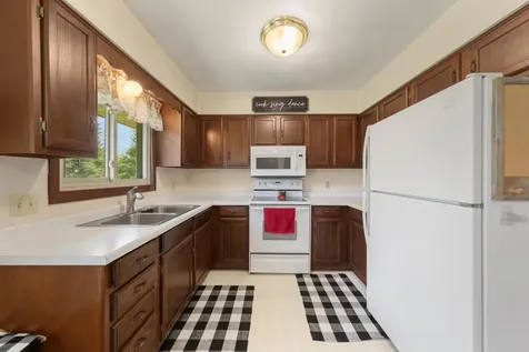 722 16th Street SE Owatonna MN 55060