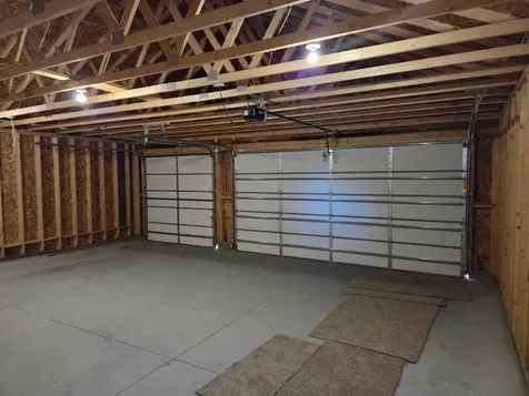 305 N Lane Green Isle MN 55338
