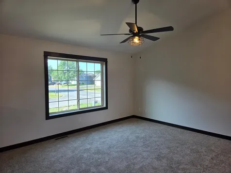 305 N Lane Green Isle MN 55338