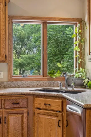 3344 Charleston Drive Woodbury MN 55129