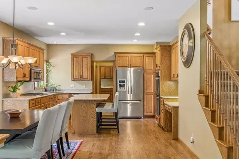 3344 Charleston Drive Woodbury MN 55129