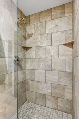 3344 Charleston Drive Woodbury MN 55129