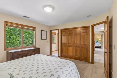 3344 Charleston Drive Woodbury MN 55129