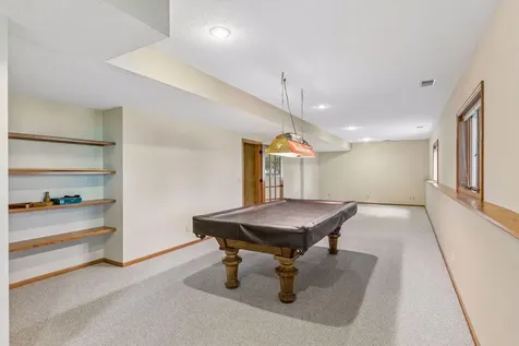 3344 Charleston Drive Woodbury MN 55129
