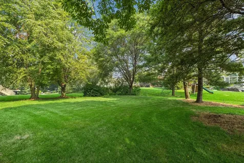 3344 Charleston Drive Woodbury MN 55129