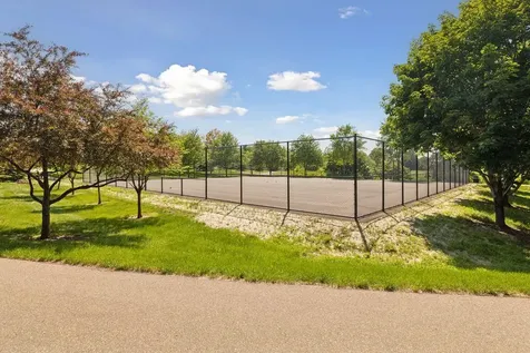 3344 Charleston Drive Woodbury MN 55129